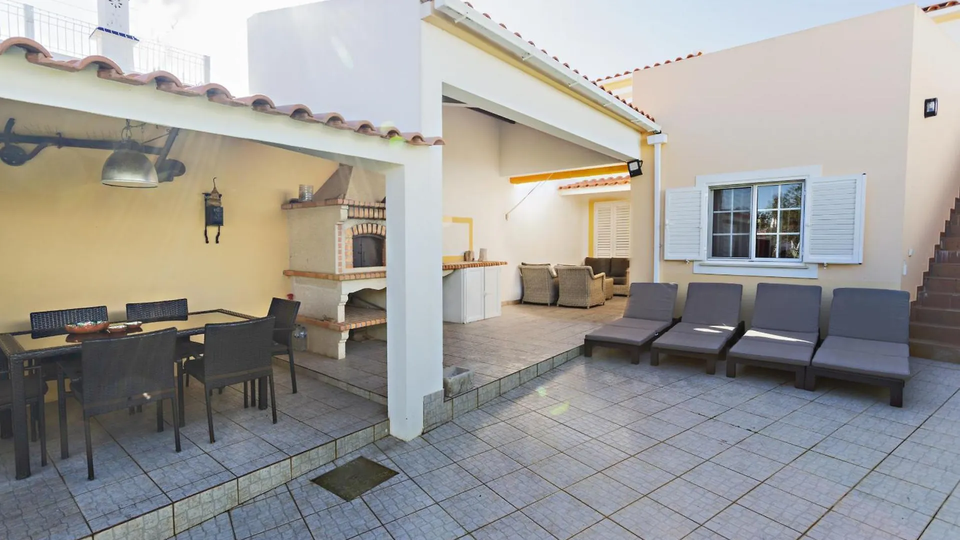 וילה נובה דה קסלה Casa Correia - Charming Holidays House 0*, וילה נובה דה קסלה פורטוגל